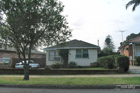 7 Tennyson Rd, Greenacre, NSW 2190