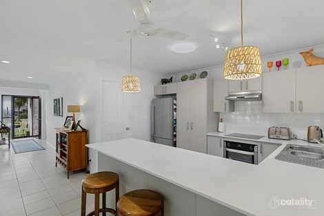 Property photo of 4 Salamander Avenue Urraween QLD 4655