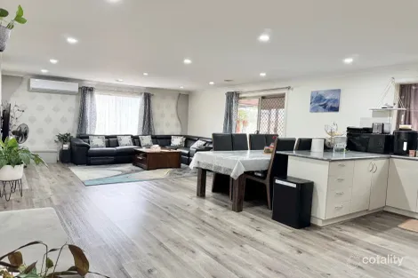 Property photo of 5 Phillip Drive Wyndham Vale VIC 3024