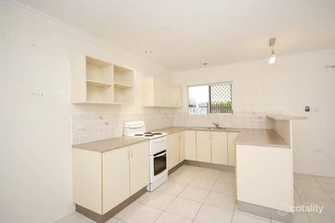 177 Greenslopes St, Edge Hill, QLD 4870