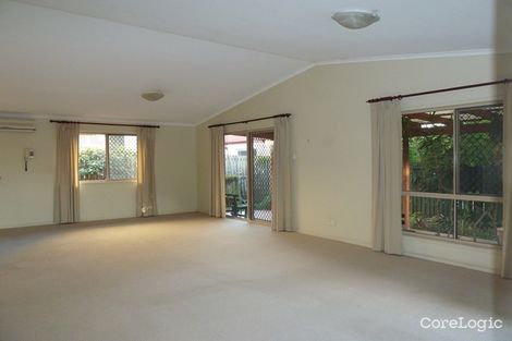 Property photo of 2 Vivian Street Tennyson QLD 4105