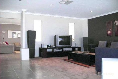 Property photo of 15 Solace Gardens Atwell WA 6164