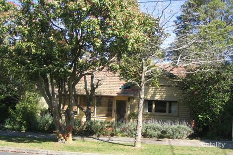 Property photo of 16 Curlewis Street Mont Albert VIC 3127