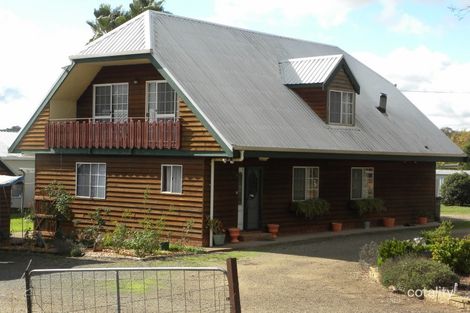 21 Pitstone Rd, Young, NSW 2594