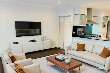 Property photo of 2/93 Leichhardt Street Spring Hill QLD 4000