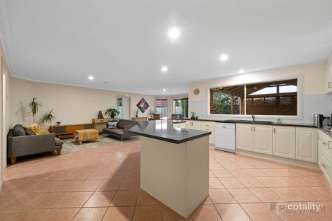 Property photo of 38 Jamieson Way Berwick VIC 3806