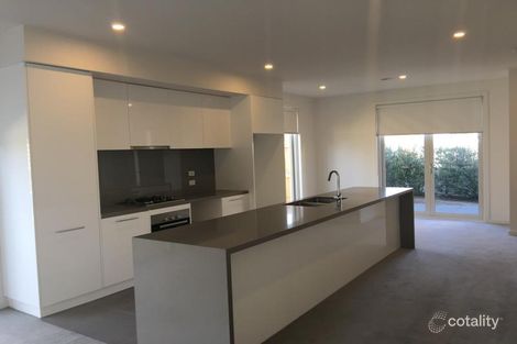 Property photo of 2 Finn Mews Blackburn North VIC 3130