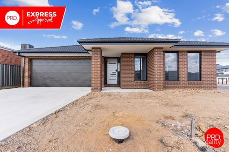 Property photo of 18 Imagine Drive Strathfieldsaye VIC 3551