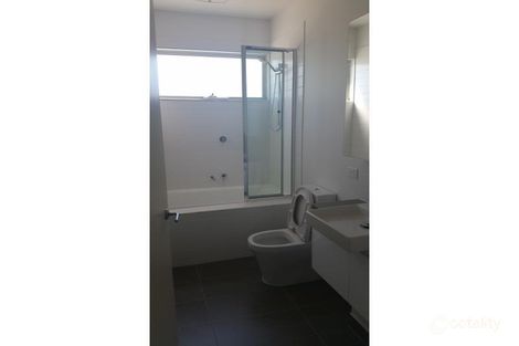 Property photo of 2 Finn Mews Blackburn North VIC 3130