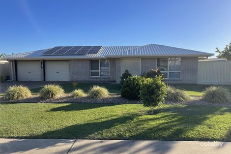 613 Norman Rd, Norman Gardens, QLD 4701