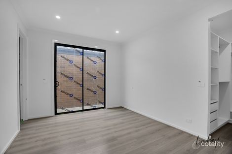 Property photo of 55 Adansonia Circuit Mickleham VIC 3064