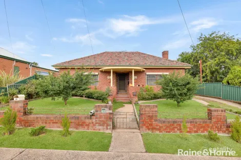Property photo of 176 Durham Street Bathurst NSW 2795