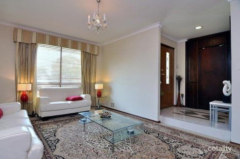 Property photo of 18 Rosehill Crescent Willetton WA 6155