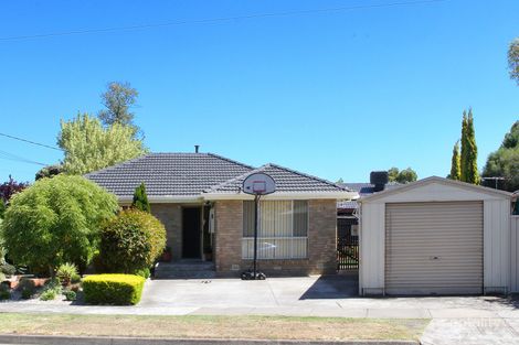 Property photo of 38 Savannah Crescent Epping VIC 3076