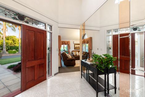 Property photo of 7 Saint Andrews Crescent Carindale QLD 4152
