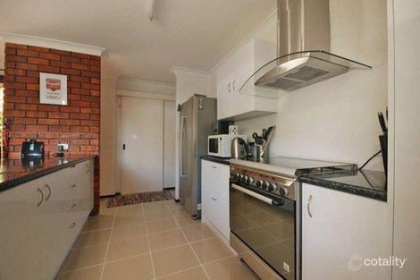 Property photo of 18 Dandaloo Crescent Wanneroo WA 6065