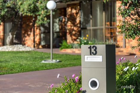 Property photo of 13 Yeramba Close Strathdale VIC 3550