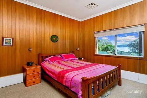 Property photo of 281 Avoca Drive Green Point NSW 2251