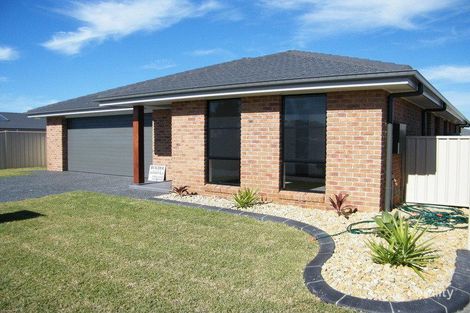 10 Chapmans Rd, Tuncurry, NSW 2428