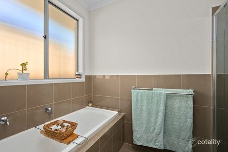 Property photo of 21 Halton Court Seaford Meadows SA 5169
