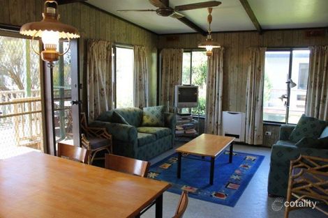 Property photo of 31 Waikiki Crescent Smiths Beach VIC 3922