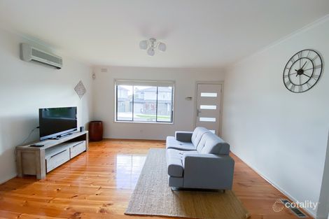 Property photo of 2/26 Clarence Road Wantirna VIC 3152