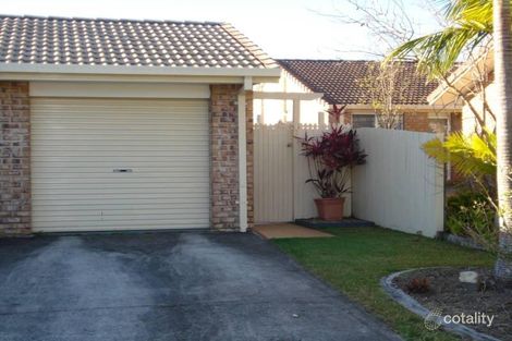 Property photo of 2/8 Kenny Drive Labrador QLD 4215