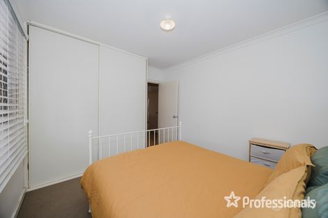 Property photo of 35 Rochford Way Girrawheen WA 6064