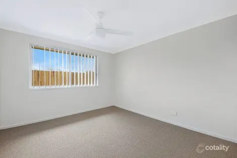 Property photo of 10 Priestly Place Redbank QLD 4301