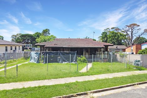 Property photo of 4 Ironbark Crescent Macquarie Fields NSW 2564