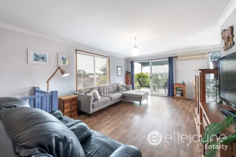 Property photo of 31 Loftus Street Bonnells Bay NSW 2264