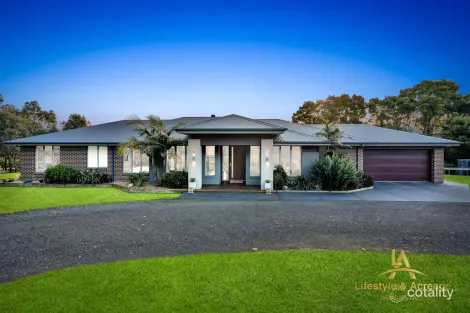 25 Fairbank Rd, Korumburra, VIC 3950