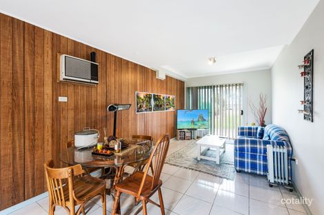 Property photo of 8 Macquarie Road Mannering Park NSW 2259