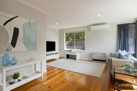 Property photo of 8 Barite Place Frankston VIC 3199