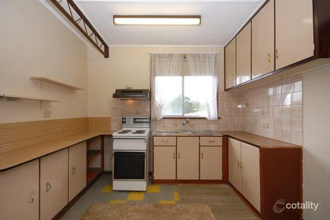 Property photo of 25 Lord Hobart Crescent Encounter Bay SA 5211