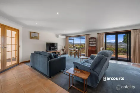 Property photo of 17 Highfield Road Ambleside TAS 7310