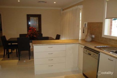 Property photo of 45 Warrenlee Drive West Albury NSW 2640
