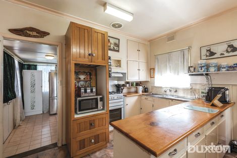 Property photo of 8 Fisher Street Wendouree VIC 3355