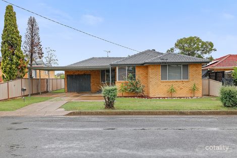 17 Larool St, South Tamworth, NSW 2340