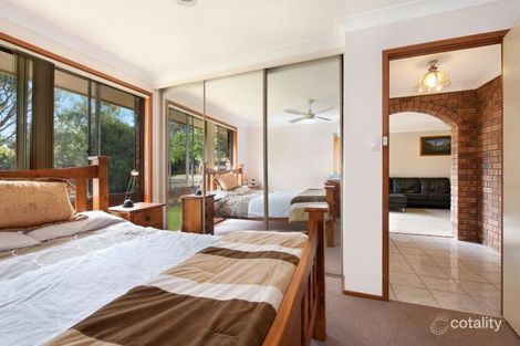 Property photo of 4 Carinya Street Charmhaven NSW 2263