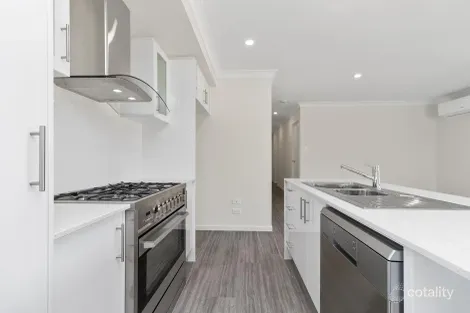 Property photo of 47 Sierra Drive Spring Mountain QLD 4300