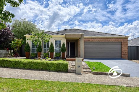 28 Victoria Pl, Pakenham, VIC 3810