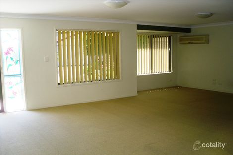 Property photo of 17/8A Spinnaker Drive Sandstone Point QLD 4511