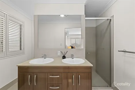 Property photo of 17 Tea Trees Avenue Springfield Lakes QLD 4300