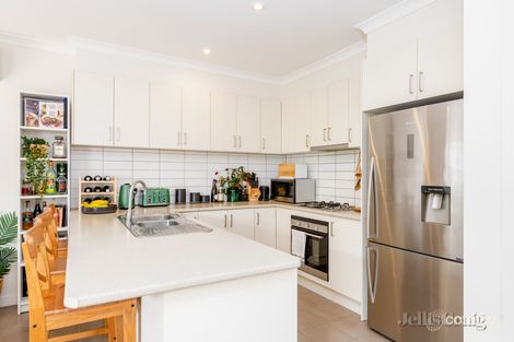 Property photo of 4/6 Miranda Road Reservoir VIC 3073