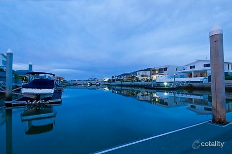 Property photo of 89 Compass Drive Biggera Waters QLD 4216
