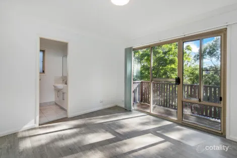 Property photo of 4/8 View Street West Pennant Hills NSW 2125