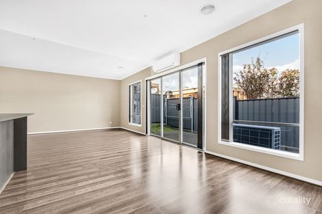 49 Moor Park Dr, Craigieburn, VIC 3064