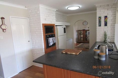 Property photo of 27 Redgum Lane Swan View WA 6056