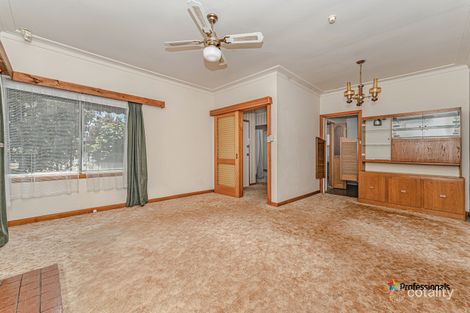 Property photo of 17 Anselm Grove Glenroy VIC 3046